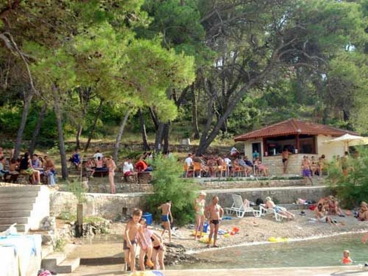 Apartments Jurica Postira Εξωτερικό φωτογραφία