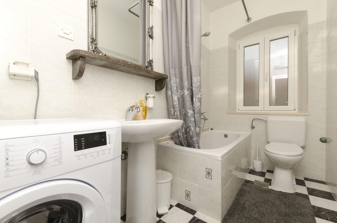 Apartments Jurica Postira Δωμάτιο φωτογραφία