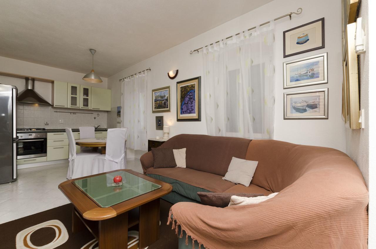 Apartments Jurica Postira Δωμάτιο φωτογραφία