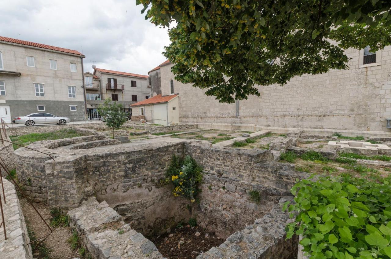 Apartments Jurica Postira Εξωτερικό φωτογραφία